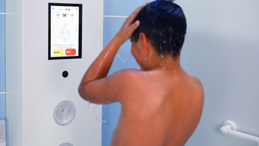 Ducha Showee eco inteligente para niños y niñas
